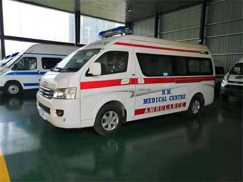 福田G9救護(hù)車（轉(zhuǎn)運(yùn)型、監(jiān)護(hù)型）汽油版
