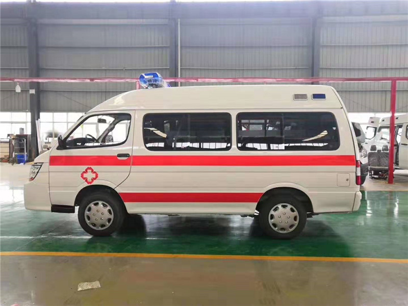 金杯海獅120救護車