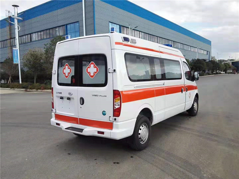 上汽大通V80長軸中頂救護(hù)車（柴油版）